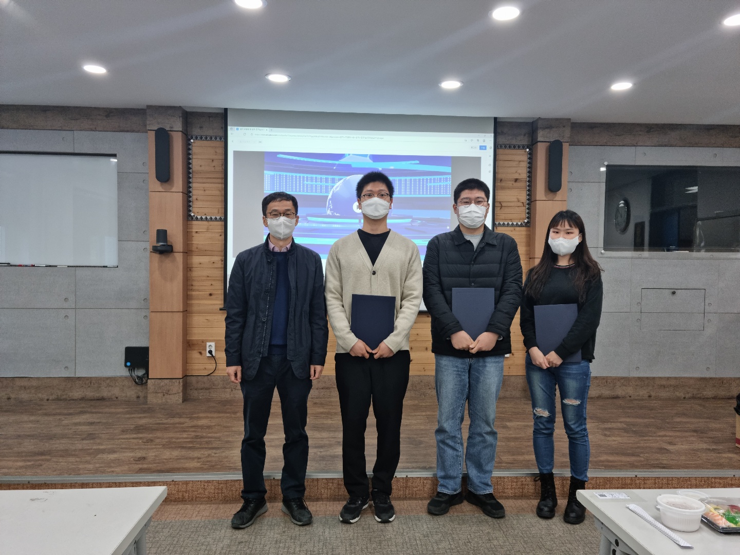 부산대학교 화학과 BK21 분자소재 교육 연구단 마일리지 우수상 시상