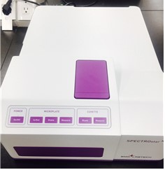 마이크로플레이트리더 사진